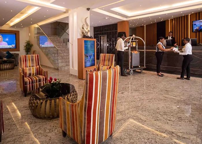 Oak Plaza Hotels East Airport Akkra