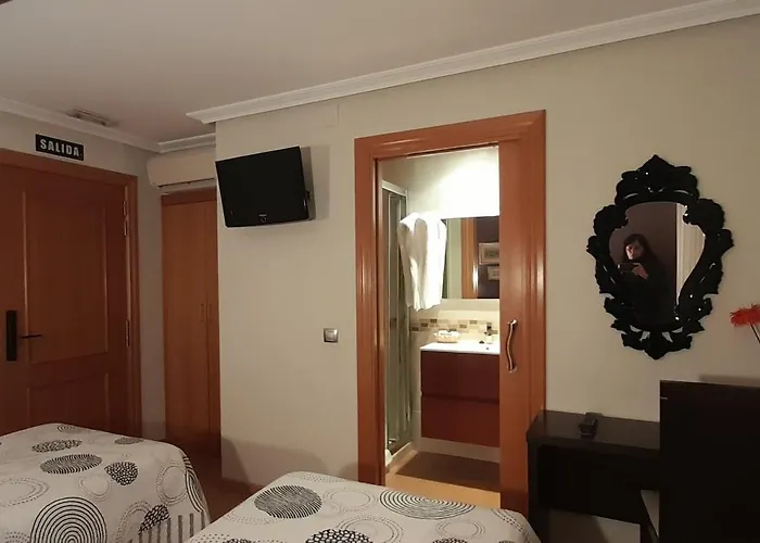 Hostal El Lechuguero