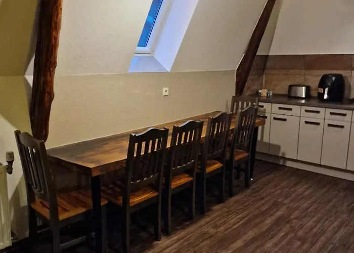 Victory Guesthouse - Handwerker Pension