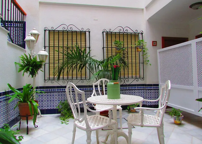 Hotel Mairena Mairena De Alcor