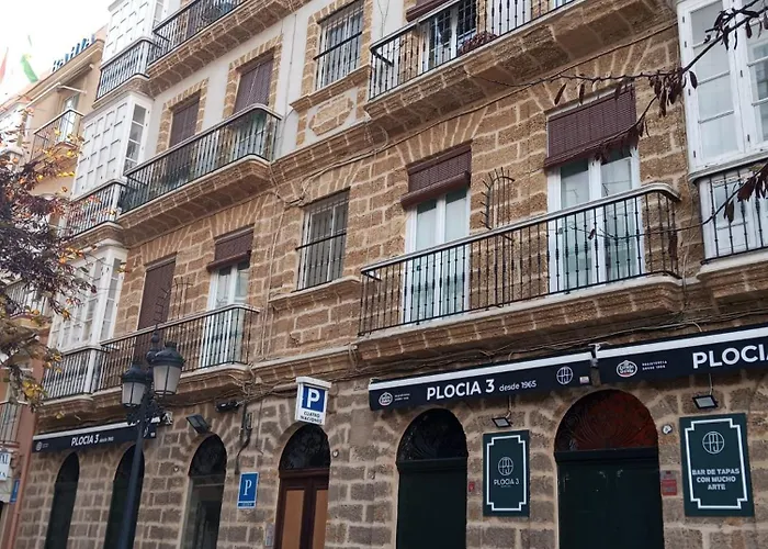 Pension Las Cuatro Naciones Cádiz