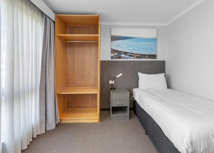 Apollo Bay Motel & Apartments