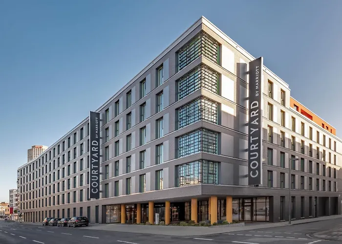 Hotel Courtyard By Marriott Köln