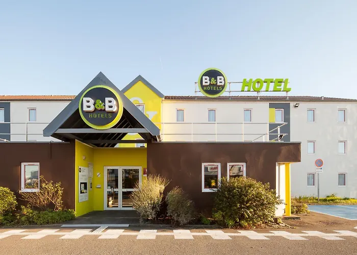B&B Hotel Maurepas