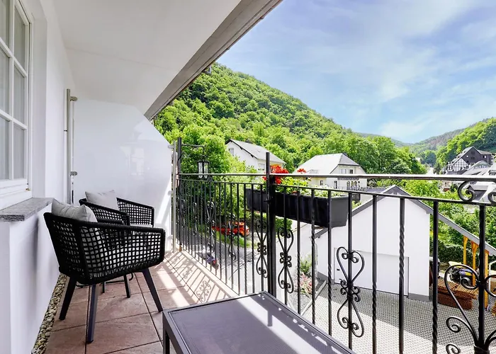 Hotel Lipmann Am Klosterberg Beilstein 