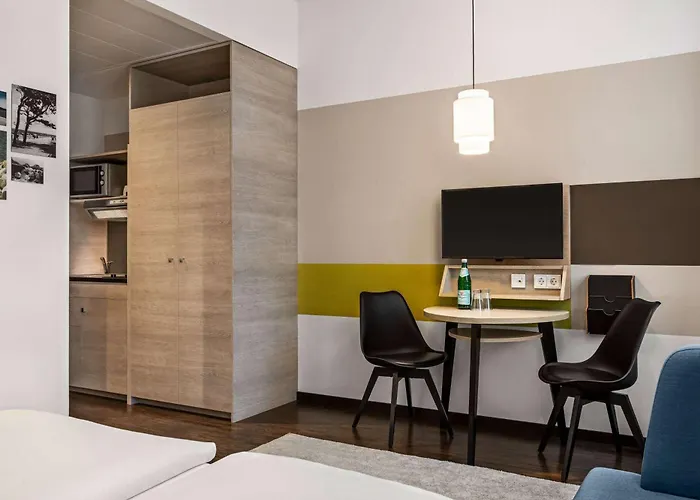 Vienna House Easy by Wyndham Osnabrück City
