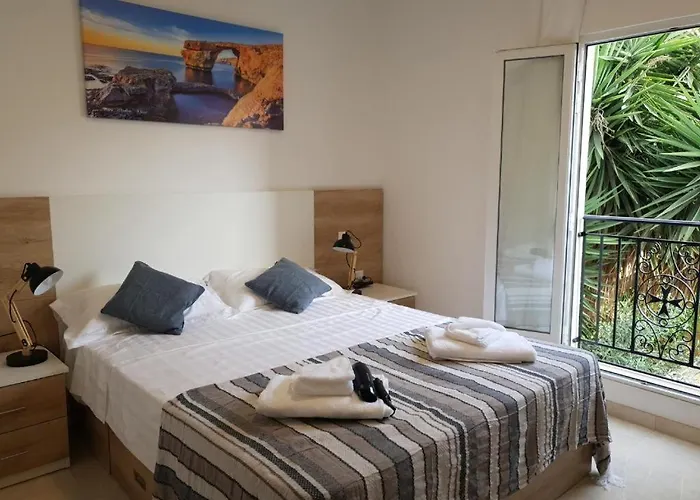 Hammock Vibes Town House Bed and Breakfast Sliema