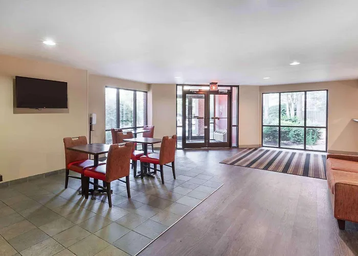 Extended Stay America Select Suites - Raleigh - Cary - Regency Parkway South