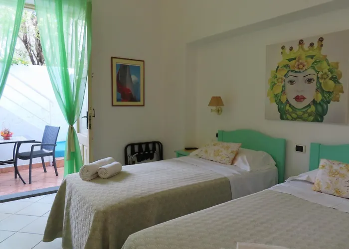 Stromboli Trekking Accommodation - Room And Excursion For 2 Included