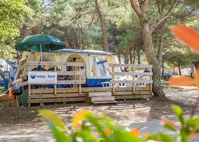 Easyatent Bungalow Tent Bijela Uvala Porec