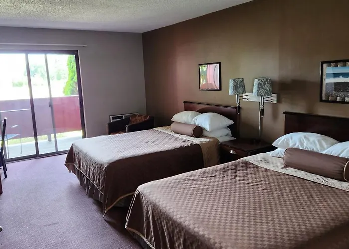 Cedar Hill Lodge Saint Ignace