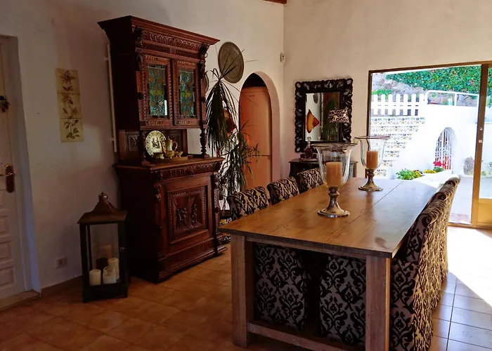 Entre Mar Y Montana. Bed and Breakfast Calpe