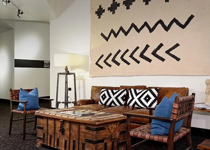 Independence Square 305, Remodeled, 3Rd Floor Hotel Room In Aspen'S Best Location