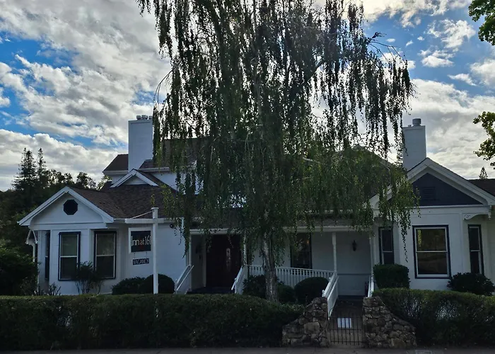 The Inn At 161