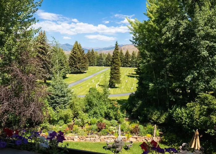 Knob Hill Inn Ketchum