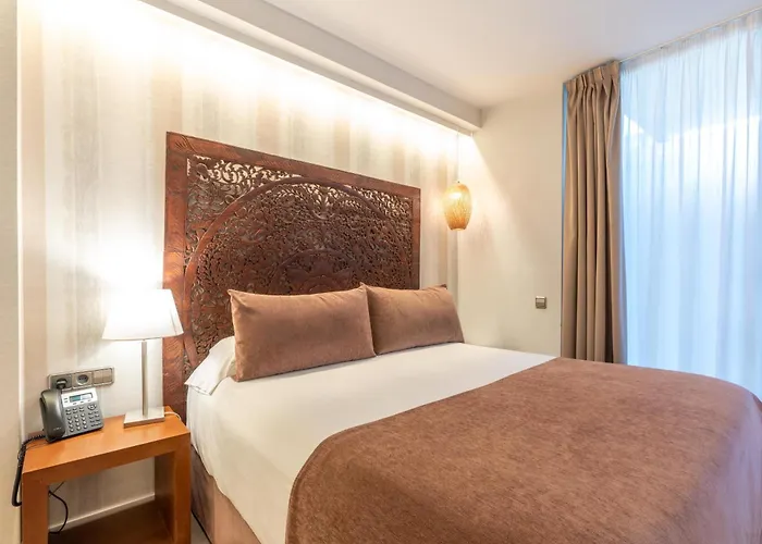 Serennia Fira Gran Via Exclusive Rooms L'Hospitalet de Llobregat