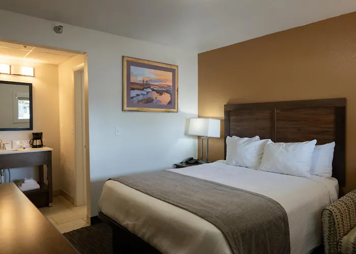 Riviera Motor Lodge Saratoga