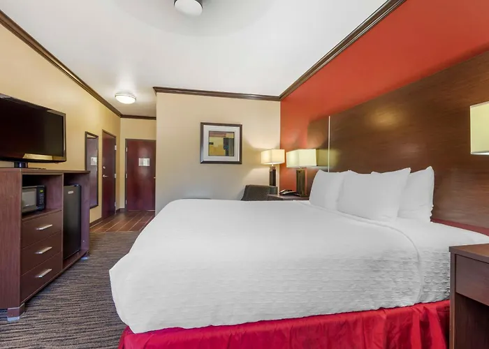Best Western Plus Classic Inn And Suites
