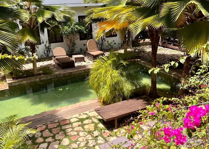 Olma Hotel & Suites