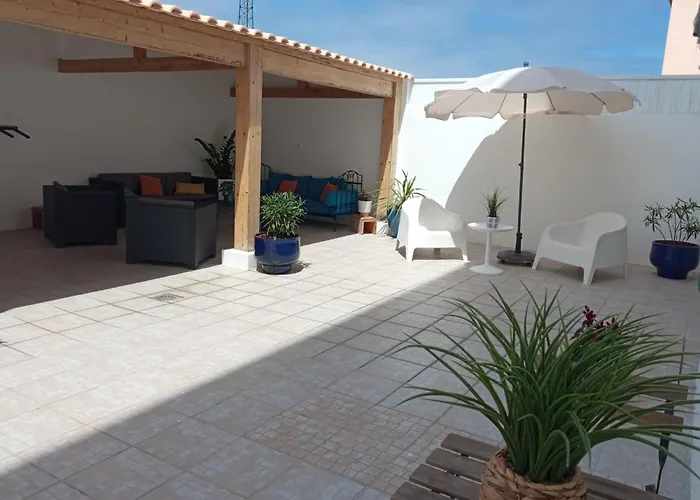 White Guest House Peniche