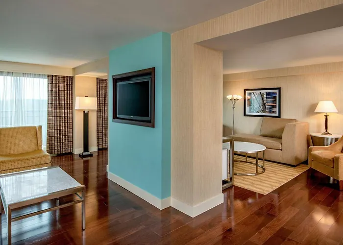 Embassy Suites By Hilton Boston Waltham