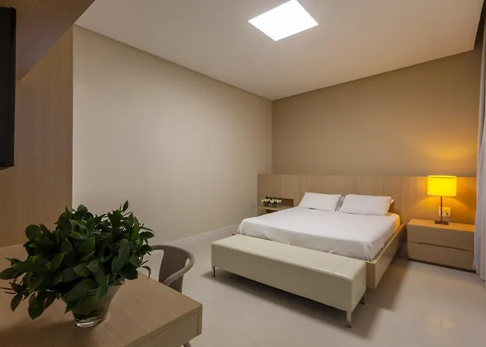 Leopoldo Hotel