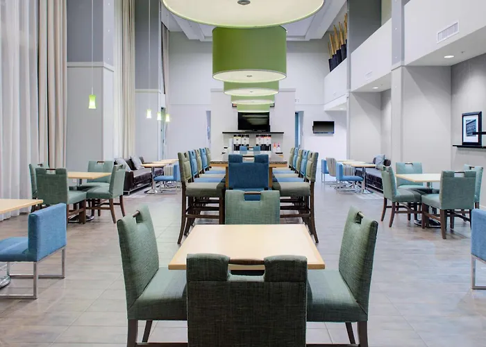 Hampton Inn & Suites Sarasota / Bradenton - Airport