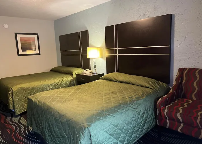 Applegate Inn Cleveland