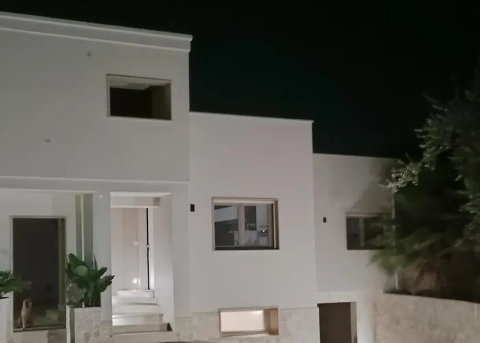 Villa con piscina Aria di sole