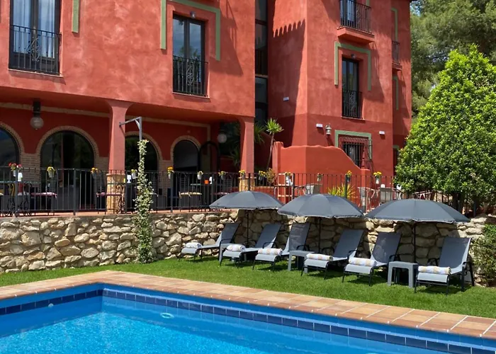 Hoteles en Cenes De La Vega