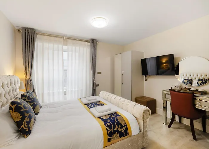 Hotels in Plymouth