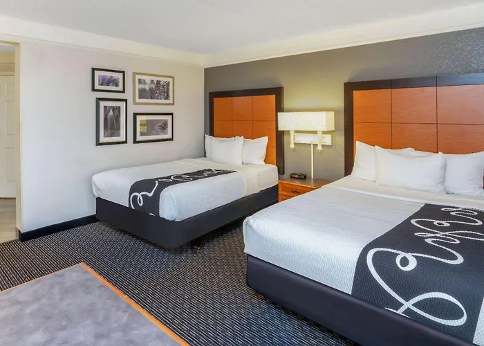La Quinta By Wyndham Pueblo