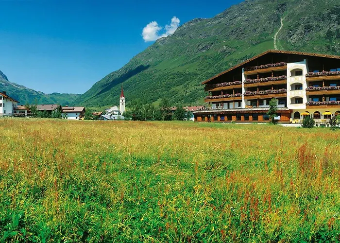 Alpenhotel Tirol
