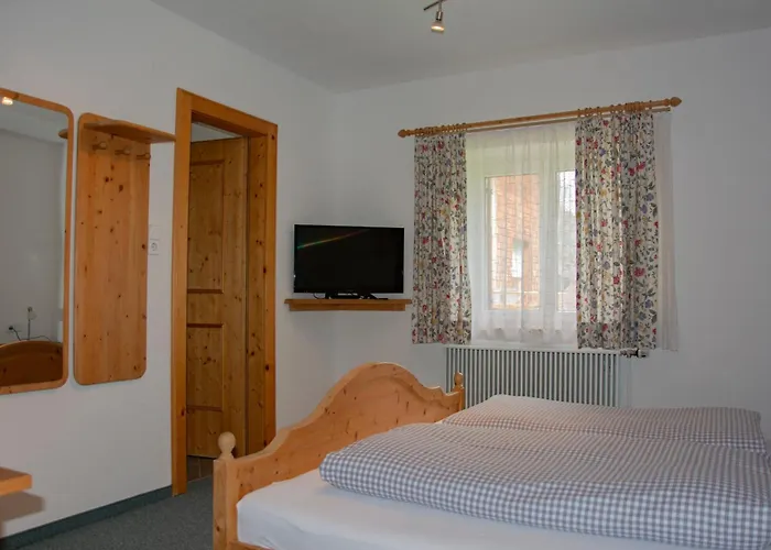 Gästehaus Familie Gebhard Schädle Grän