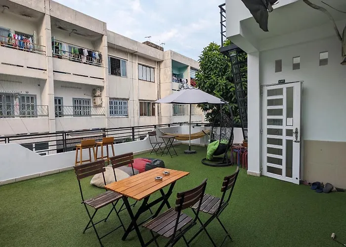Usagiyah Hotel & Guest House