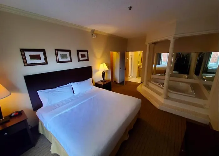 The Arc Hotel