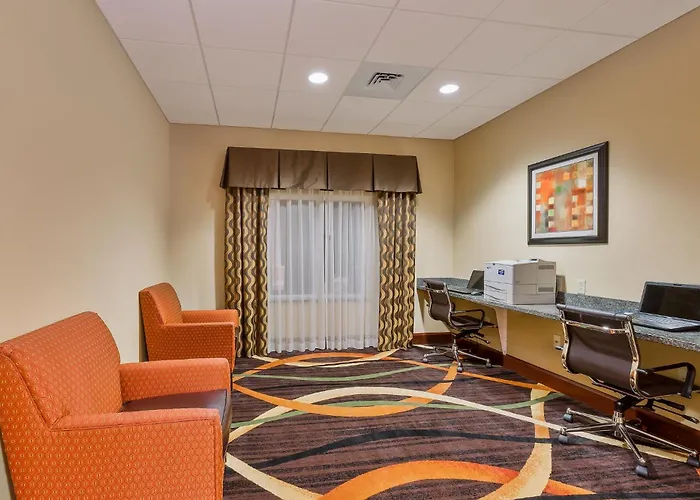 Holiday Inn Express Hotel & Suites Salina By Ihg