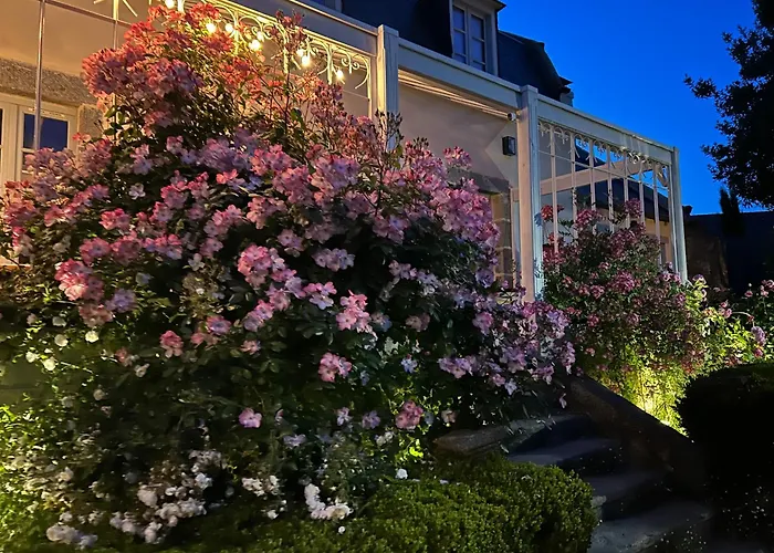 Le Pas Saint Joseph Bed and Breakfast