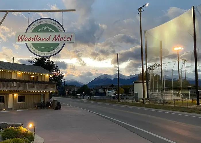 Woodland Motel Salida