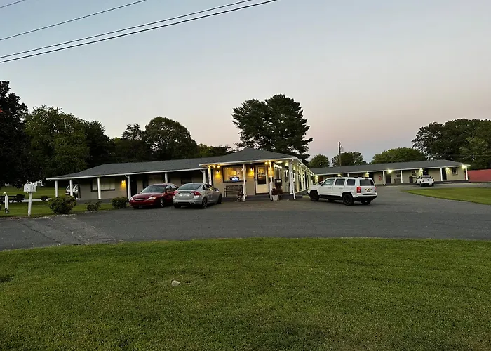 Bea'S Parkway Inn Mount Airy