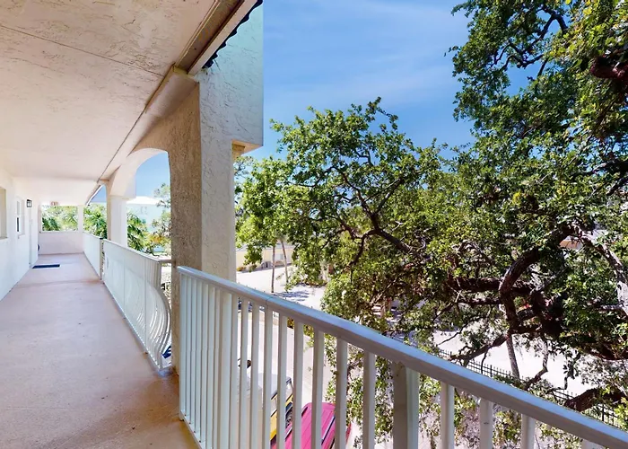 The Palm Bay Club Unit 311