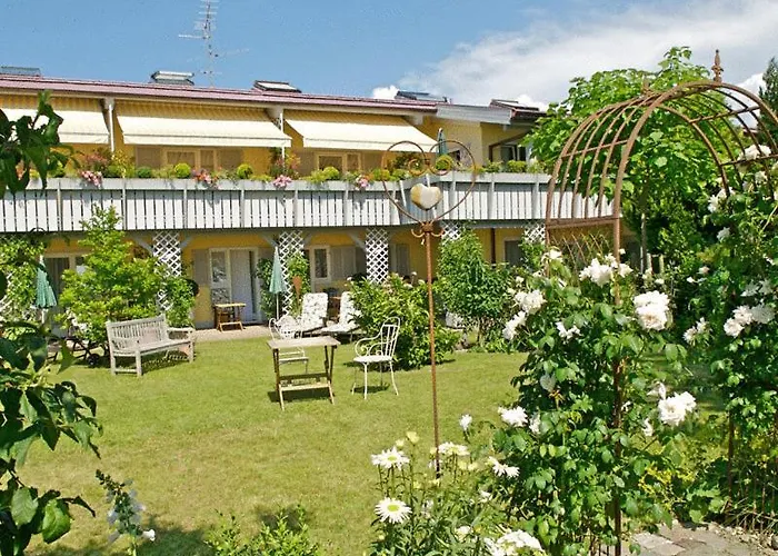 Landhotel Herzberger Garni Zimmer & Ferienwohnungen Scheidegg