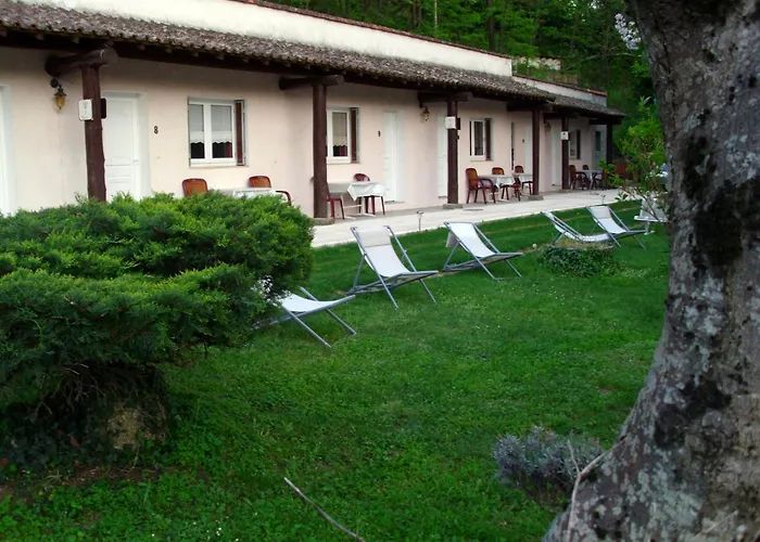 Logis Hotel Restaurant La Corniche Des Cevennes Saint-Jean-du-Gard