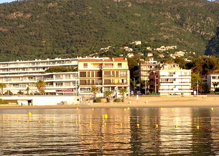 Hôtel Les Alizés Cavalaire-sur-Mer