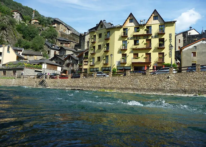 Hotel De Rei Llavorsí