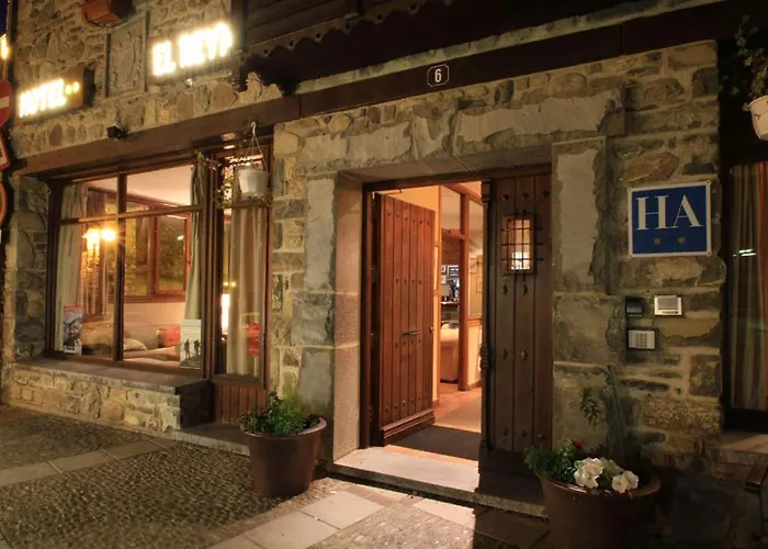 Hotel-Aparthotel El Reyno Sallent de Gállego