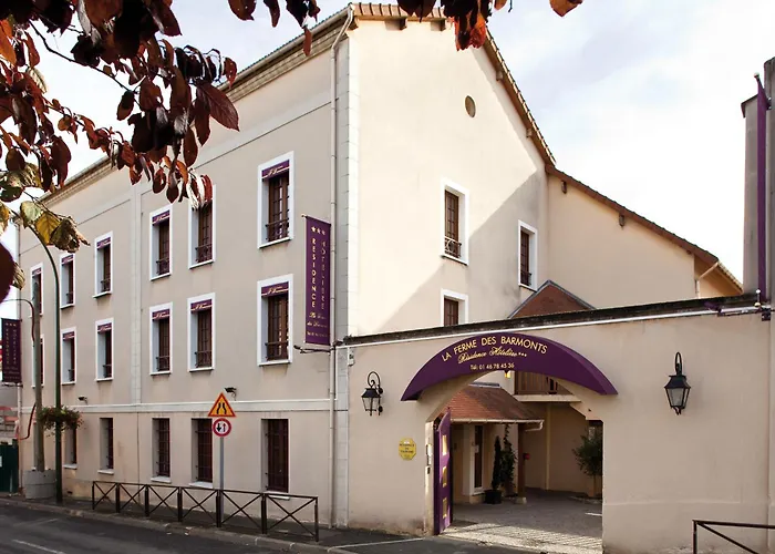Aparthotel La Ferme Des Barmonts à Villejuif
