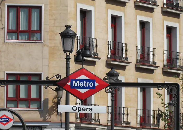 Hostal Oriente Madri