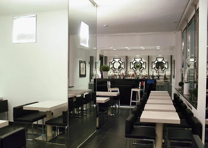 Lhp Hotel Napoleon Milão