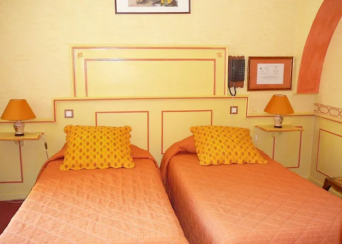 Hotel Du Fiacre Carpentras